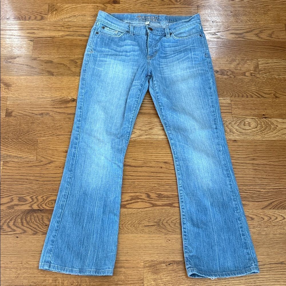 Abercrombie & Fitch Light Blue Flare Jeans Size 8